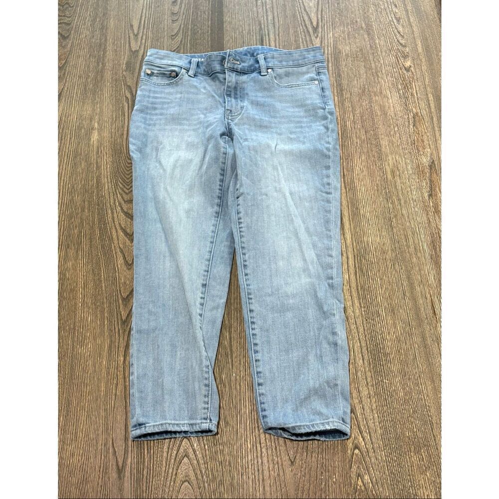 Talbots Womens Flawless Girlfriend Jeans Mid Rise Denim Light Wash Blue Size 8P